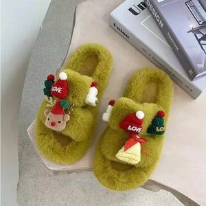 Christmas decorative women's slippers, winter warm slippers